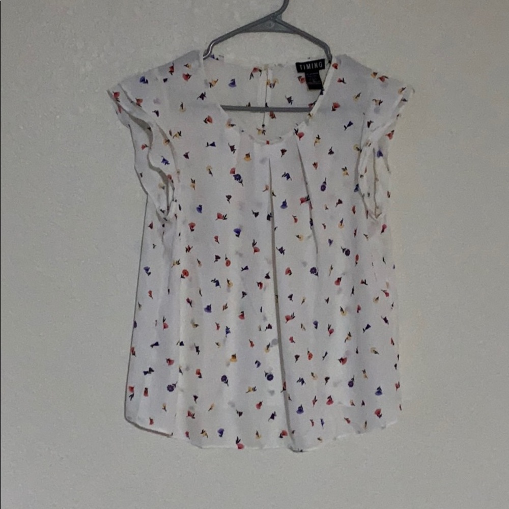 Ruffle sleeve top